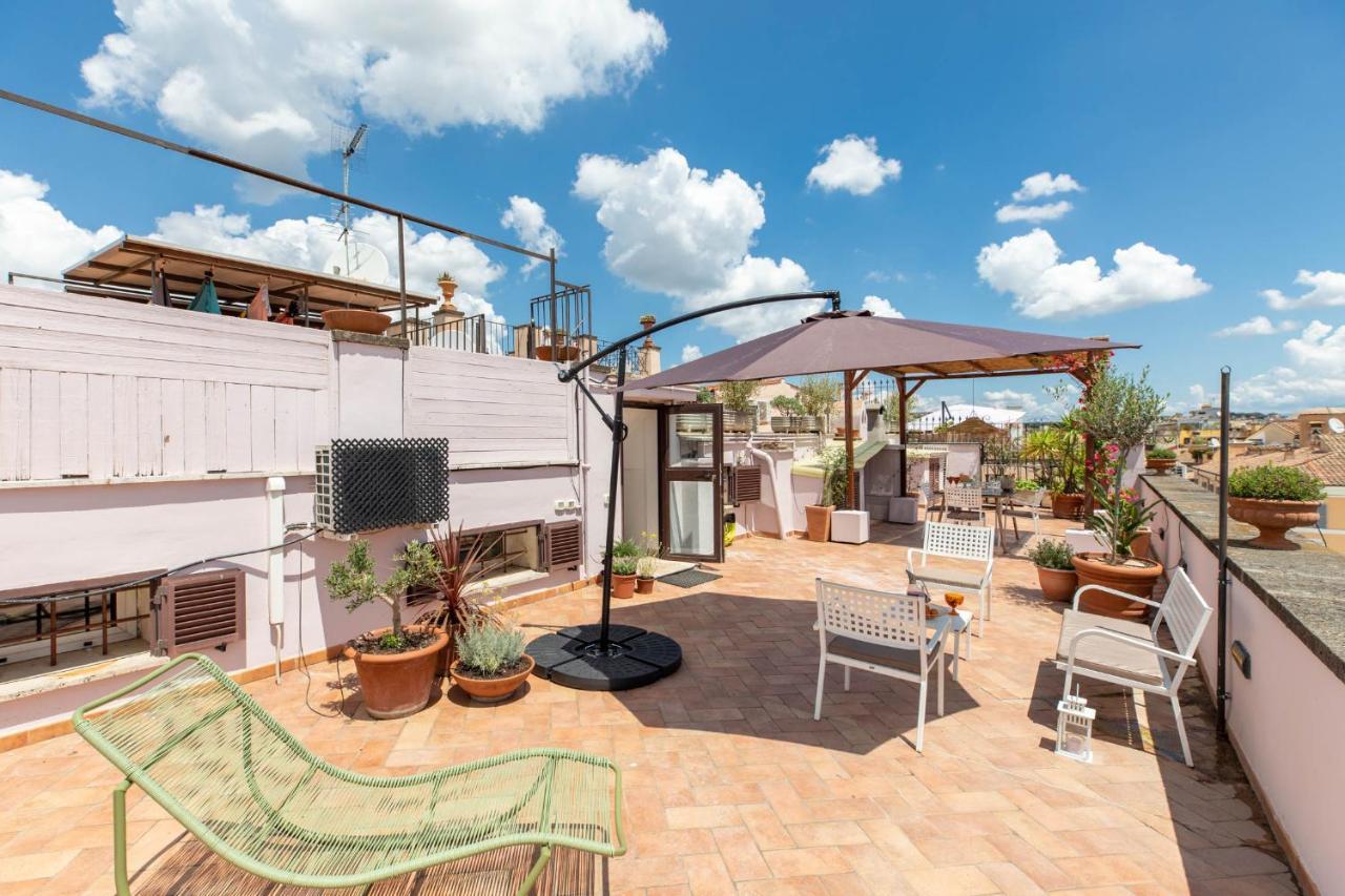 Apartamento Iflat Penthouse In Campo De' Fiori Roma Exterior foto