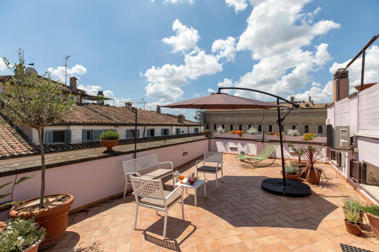 Apartamento Iflat Penthouse In Campo De' Fiori Roma Exterior foto
